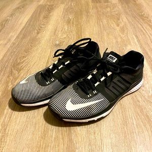 Men’s Nike Sneakers Size 10